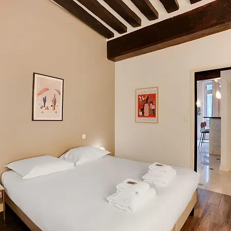 بيت ريفي Elegant 2bdr 6p In The Heart Of The 5th Arrondissementt